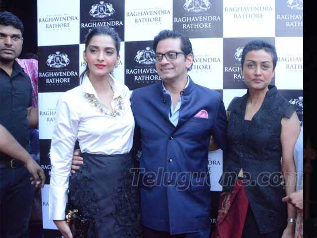 Sonam Kapoor Launches Raghavendra Rathore Store At Banjara Hills